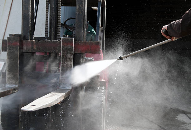 Best Concrete Pressure Washing  in Brooklyn, IN